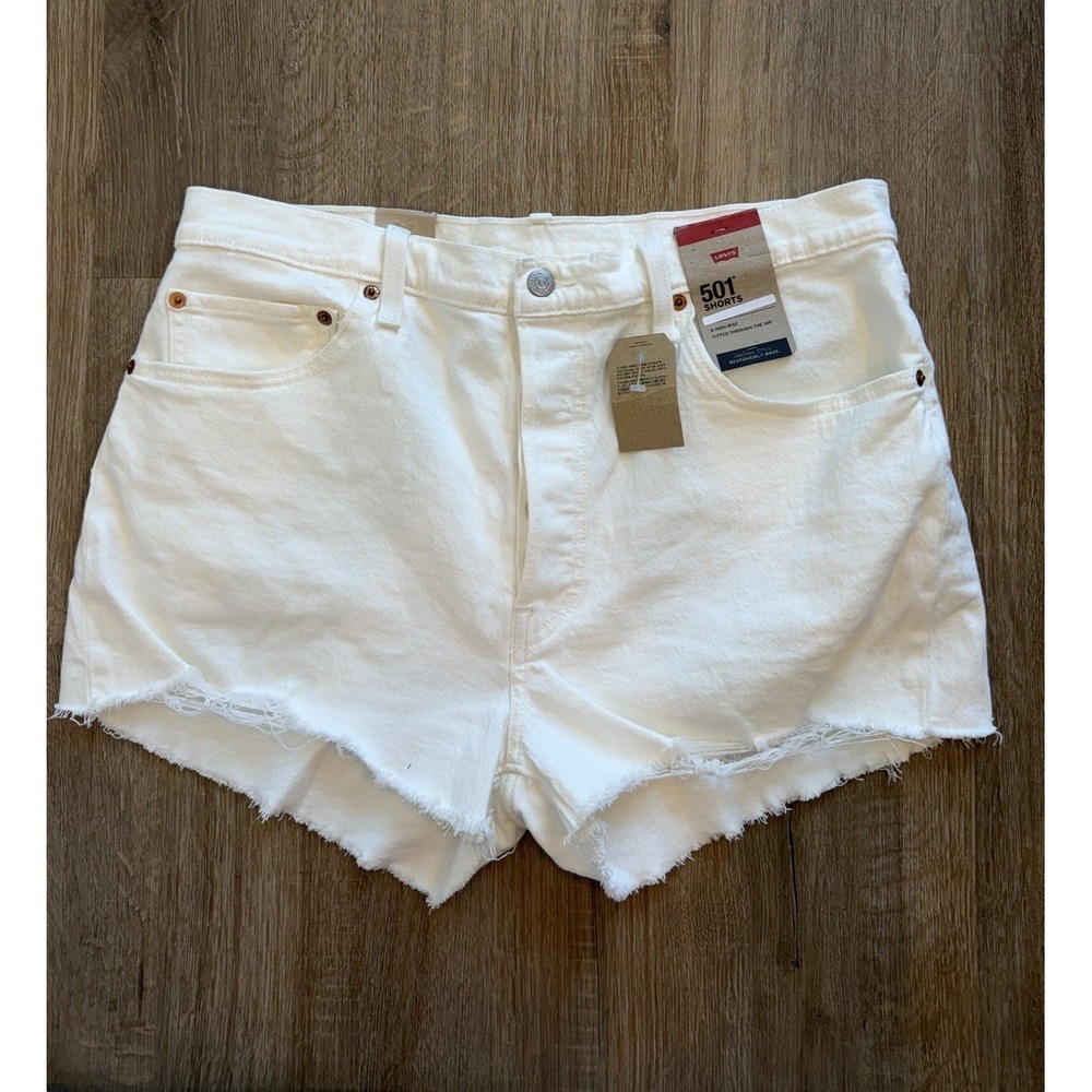 NWT Levi's 501 Original White Denim Shorts Sz 33 high-rise button fly Cut Off